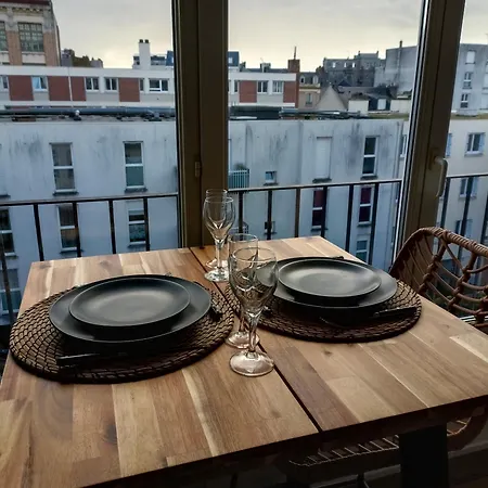 56 Kitchener Lh Apartment